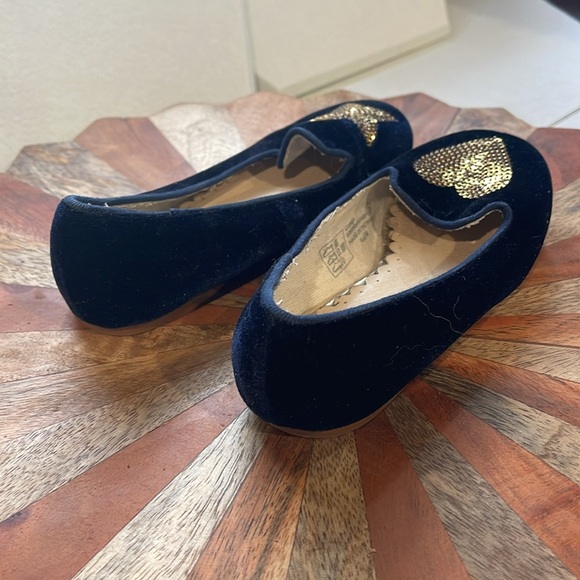 Boden Little Girls Navy blue Velvet flats with gold heart & star sequin size 27 - Picture 4 of 9